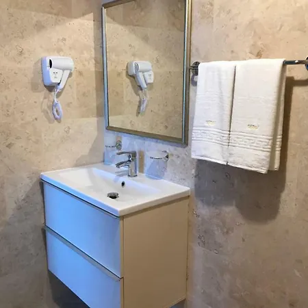 Mav Boutique 酒店 艾福雷诺德
