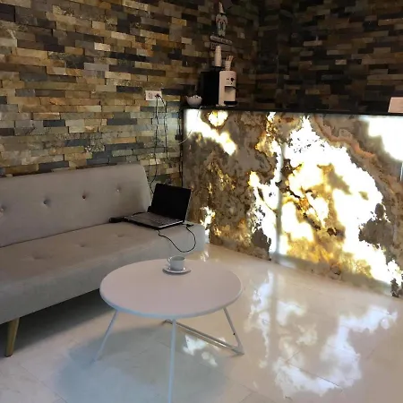 Mav Boutique Hotel