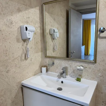 Hotel Mav Boutique 5*
