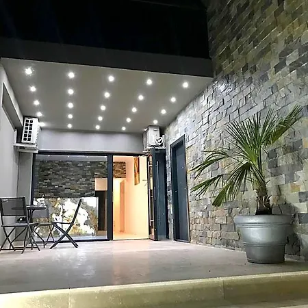Mav Boutique Hotel